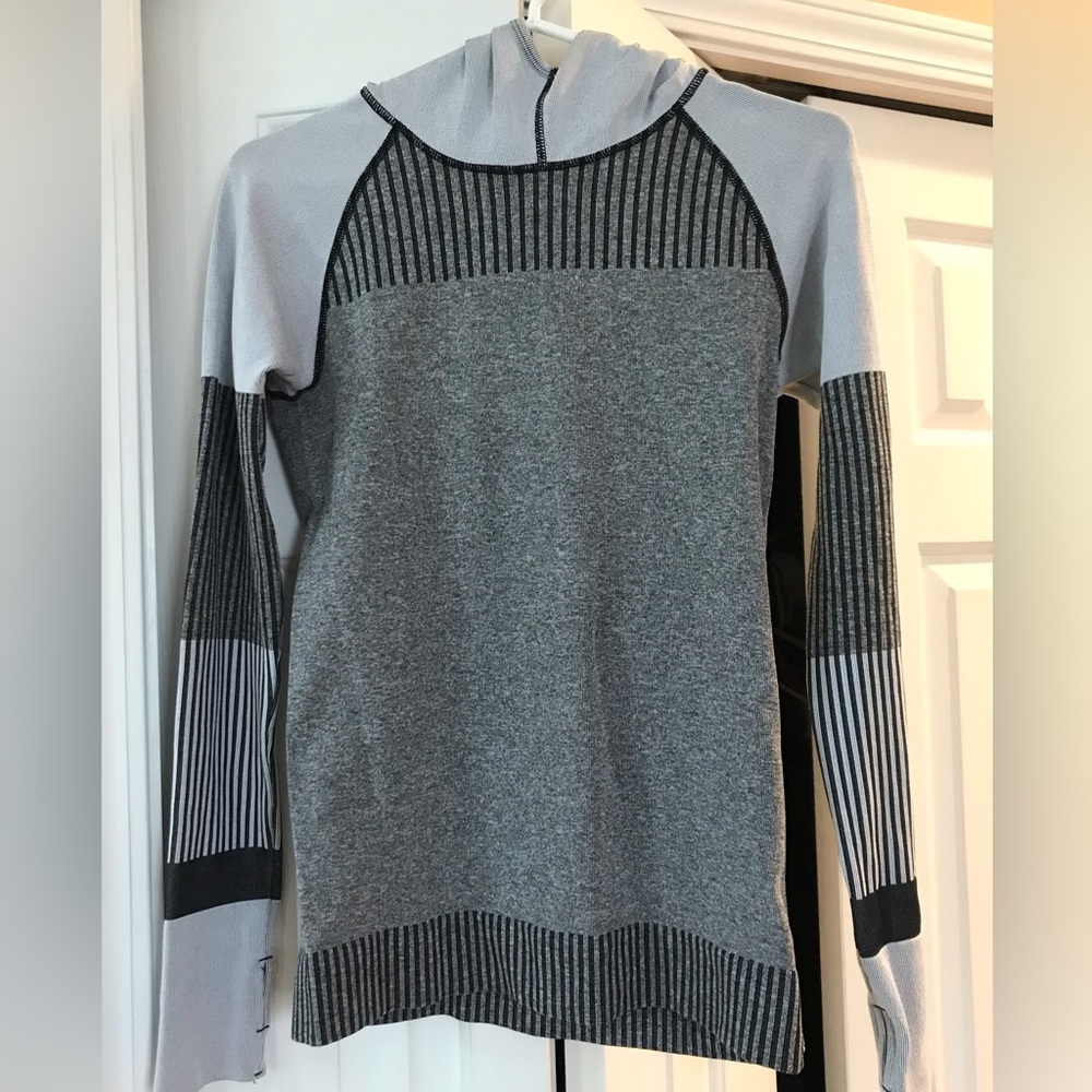 GapFit workout top